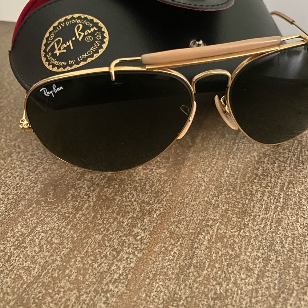 Rayban Outdoorsman 2 Aviator sunglasses